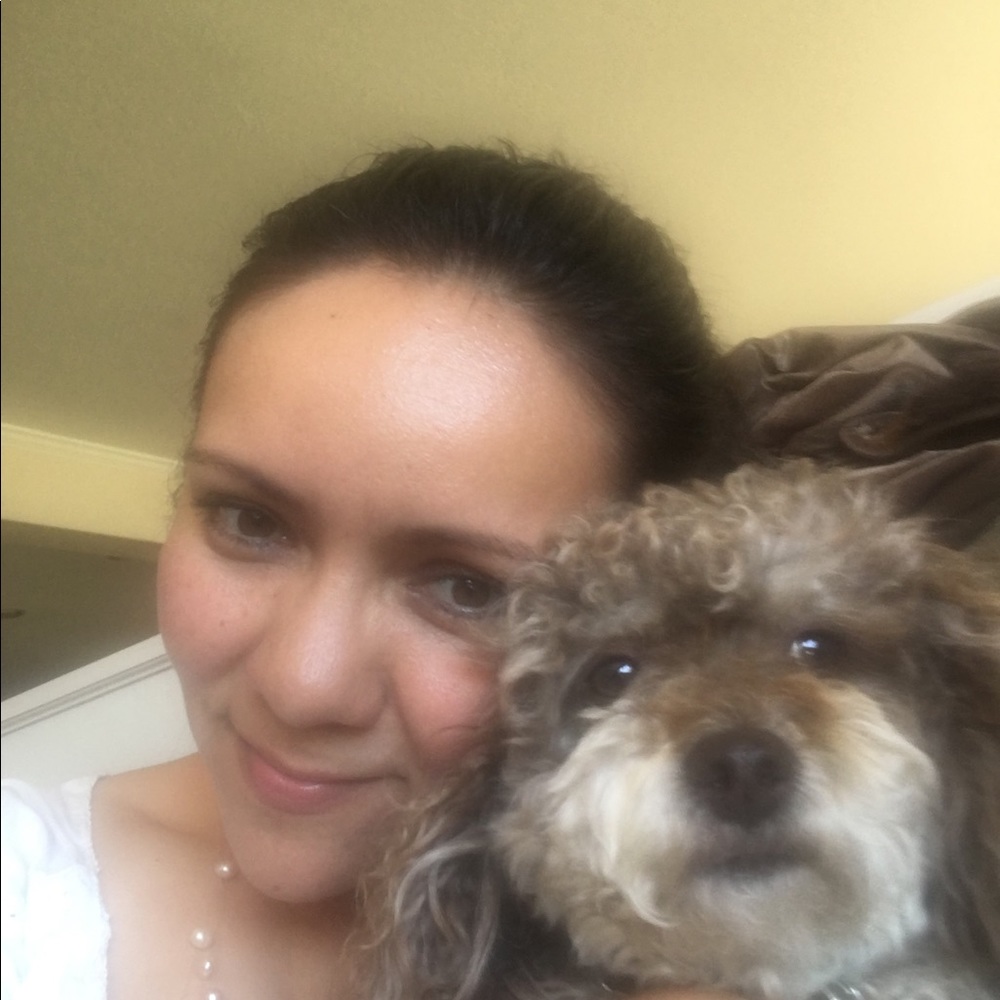 Meet your Posher, Liliana